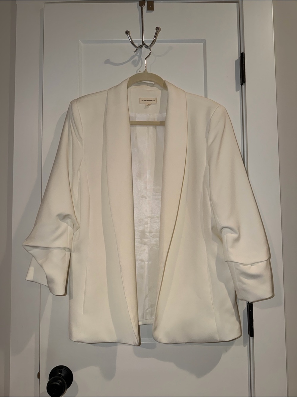 eesome White Shawl Collar Women's Blazer